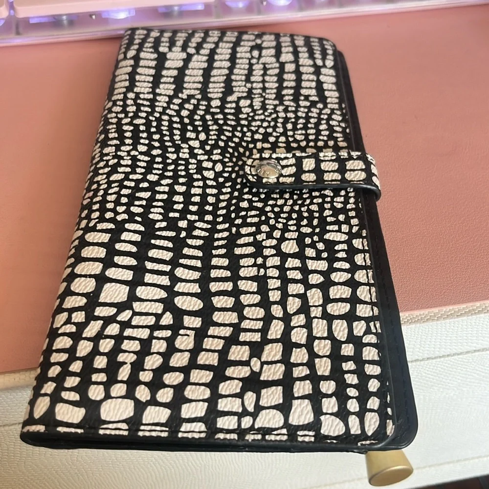 Vera Bradley Wallet
